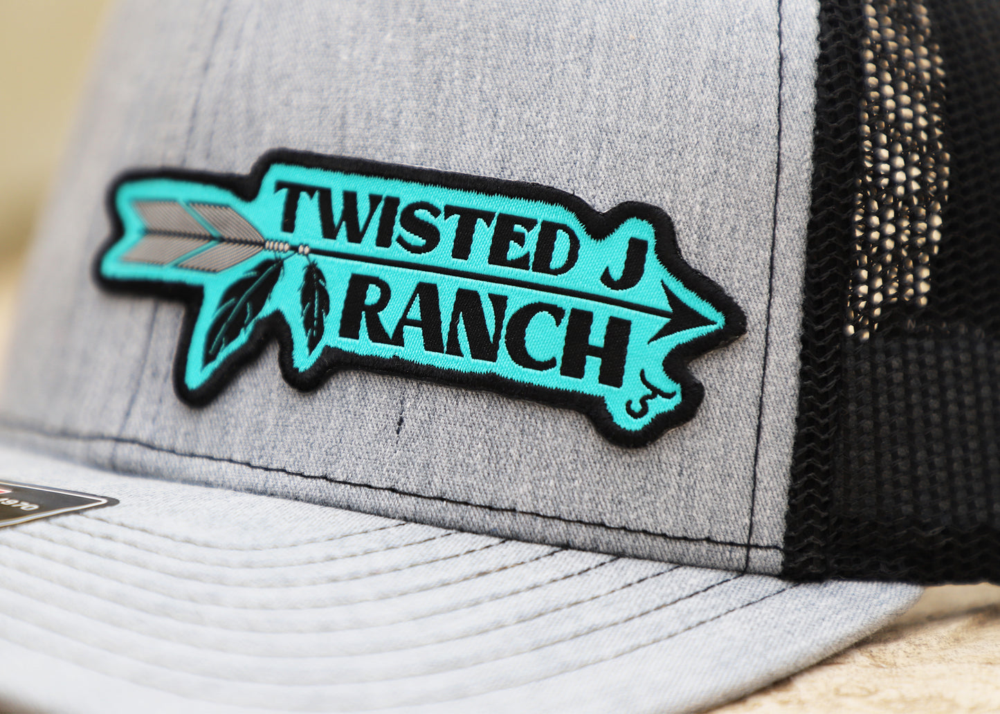 TJR - Feather Arrow Patch - Grey/Blk