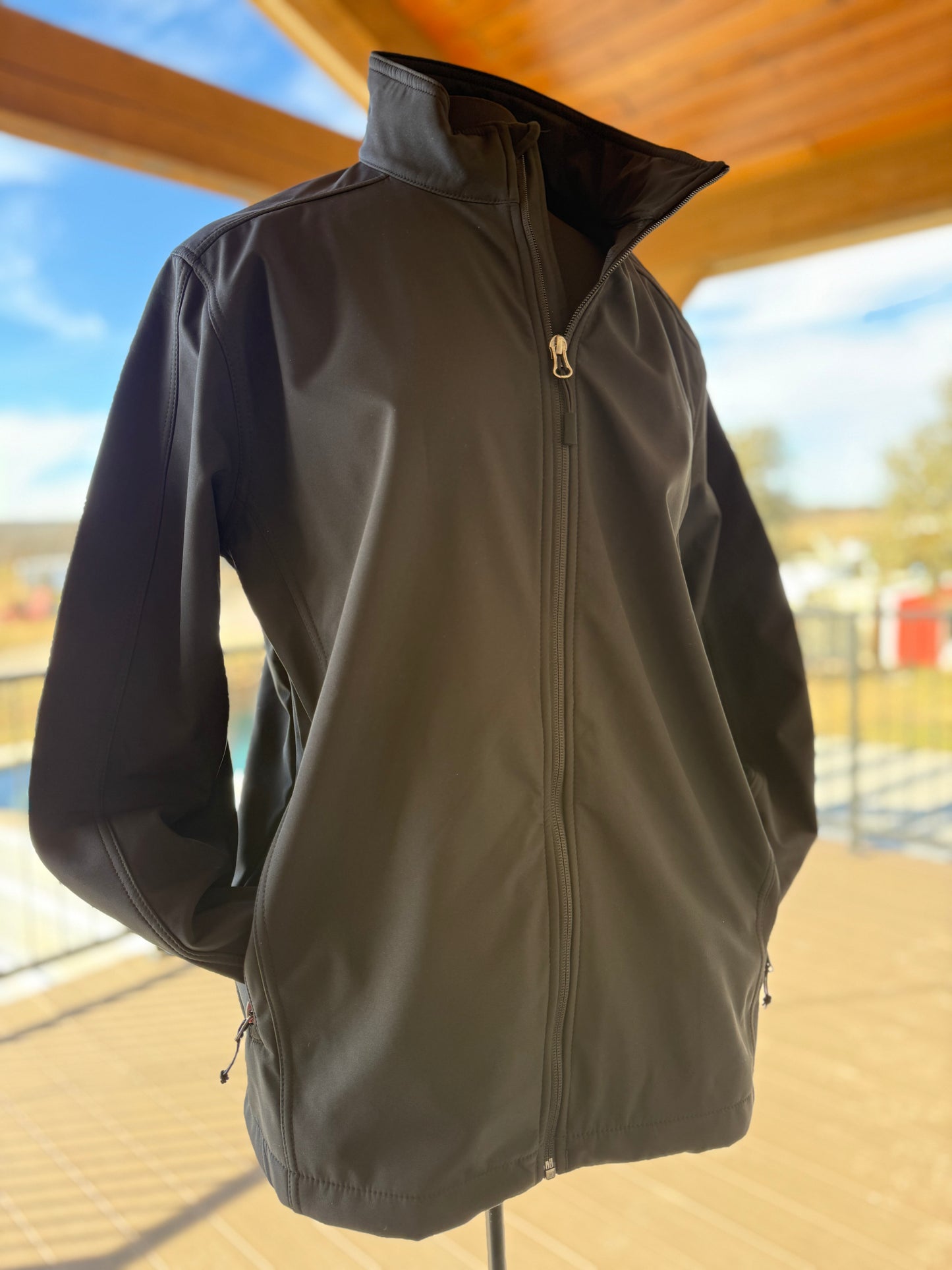 NEW*Eddie Stinson Softshell Jacket